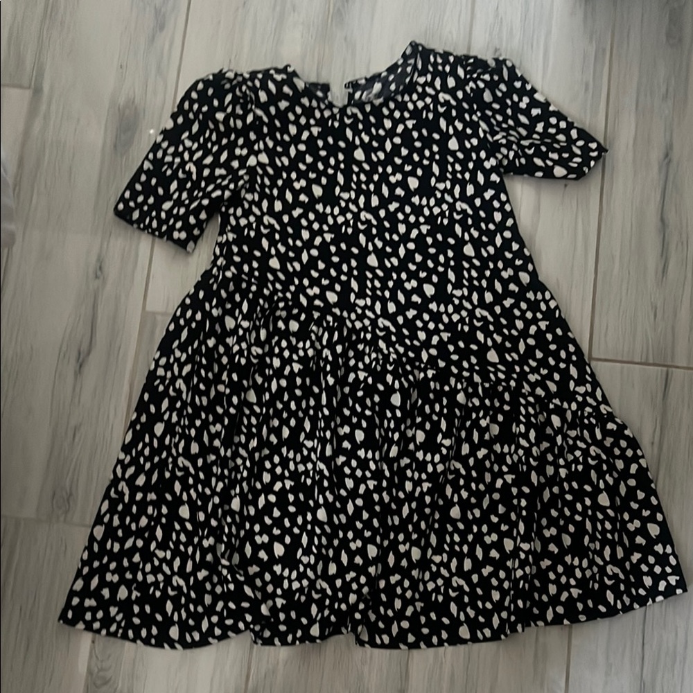 Wonder Nation Black and White Puff Sleeve Sundress